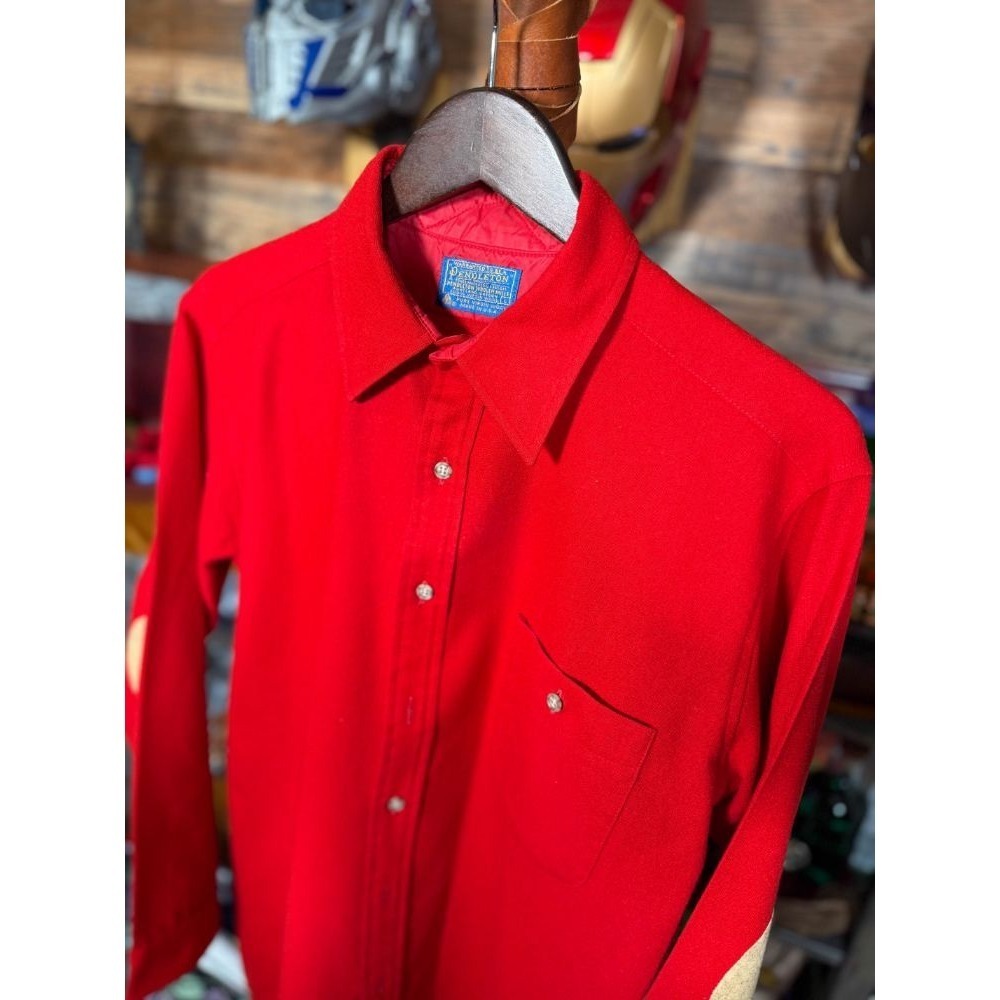 VINTAGE Pendleton L Virgin Wool Red Shirt suede Elbow Patches